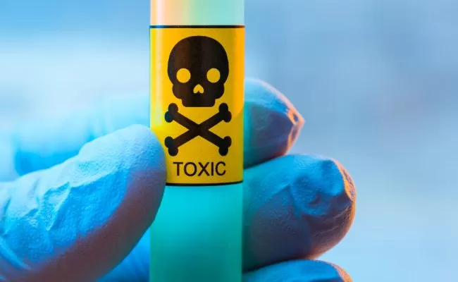 Poisoning incident wipes out six crew on large bulk carrier